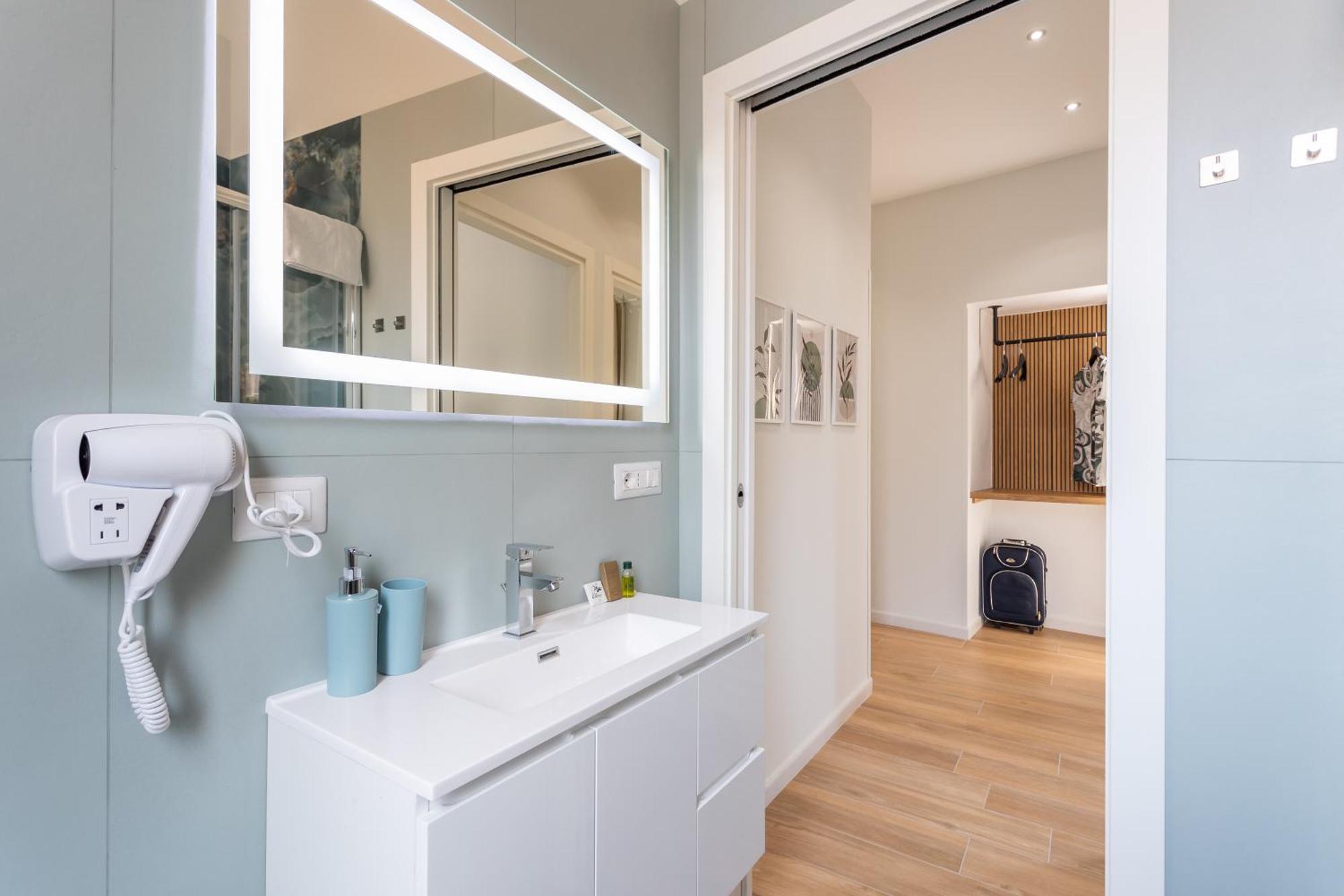 Domus Laetitiae Rooms & Apartments Quartu Sant'Elena Exterior photo