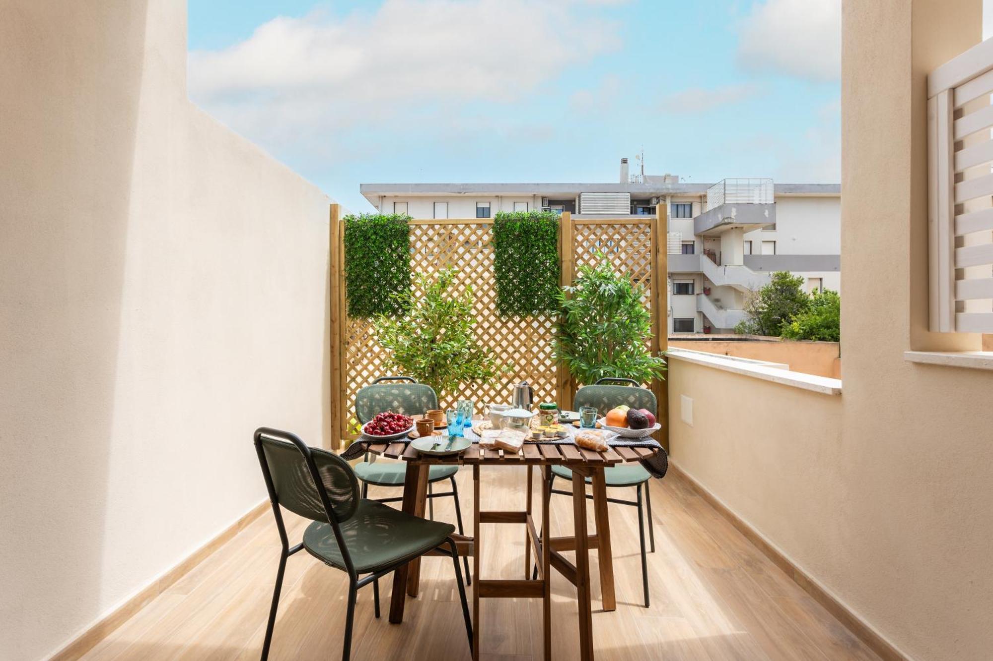 Domus Laetitiae Rooms & Apartments Quartu Sant'Elena Exterior photo